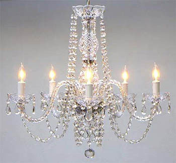 https://pohpevents.com/wp-content/uploads/2016/03/SMALL-CLEAR-CRYSTAL-CHANDELIER.jpg